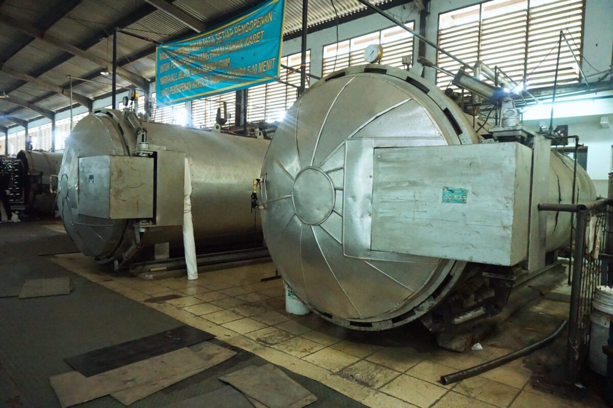 Vulcanizing tanks (autoclaves) at the PT Sinar Runnerindo factory